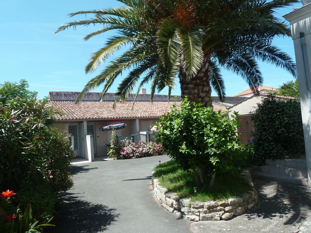 L'Insulaire Studios Saint-Denis-dʼOléron Exteriör bild